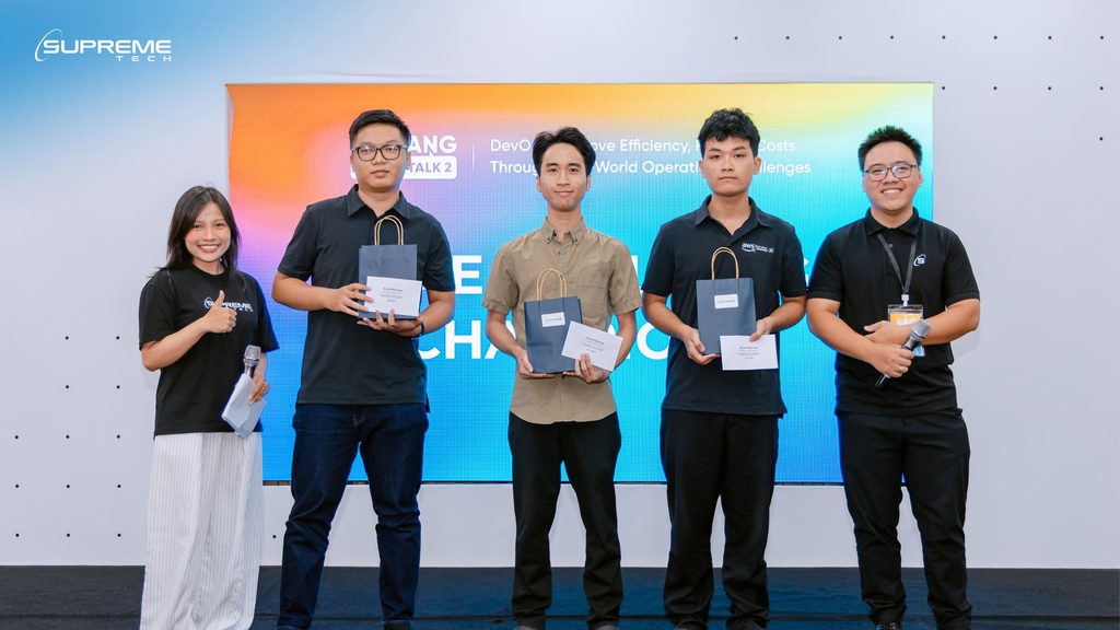 Người tham dự Da Nang Cloud Talk #2 thực hành bảo mật với Catch the Beacon trên AWS